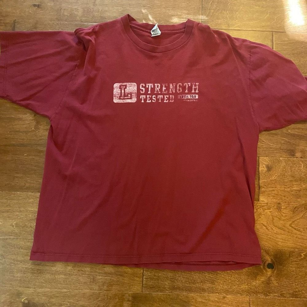 Vintage Levi’s dry goods red tshirt y2k made in USA size xl